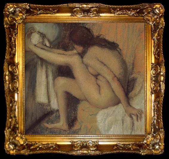 framed  Edgar Degas Naked  woman wiping toes, ta009-2